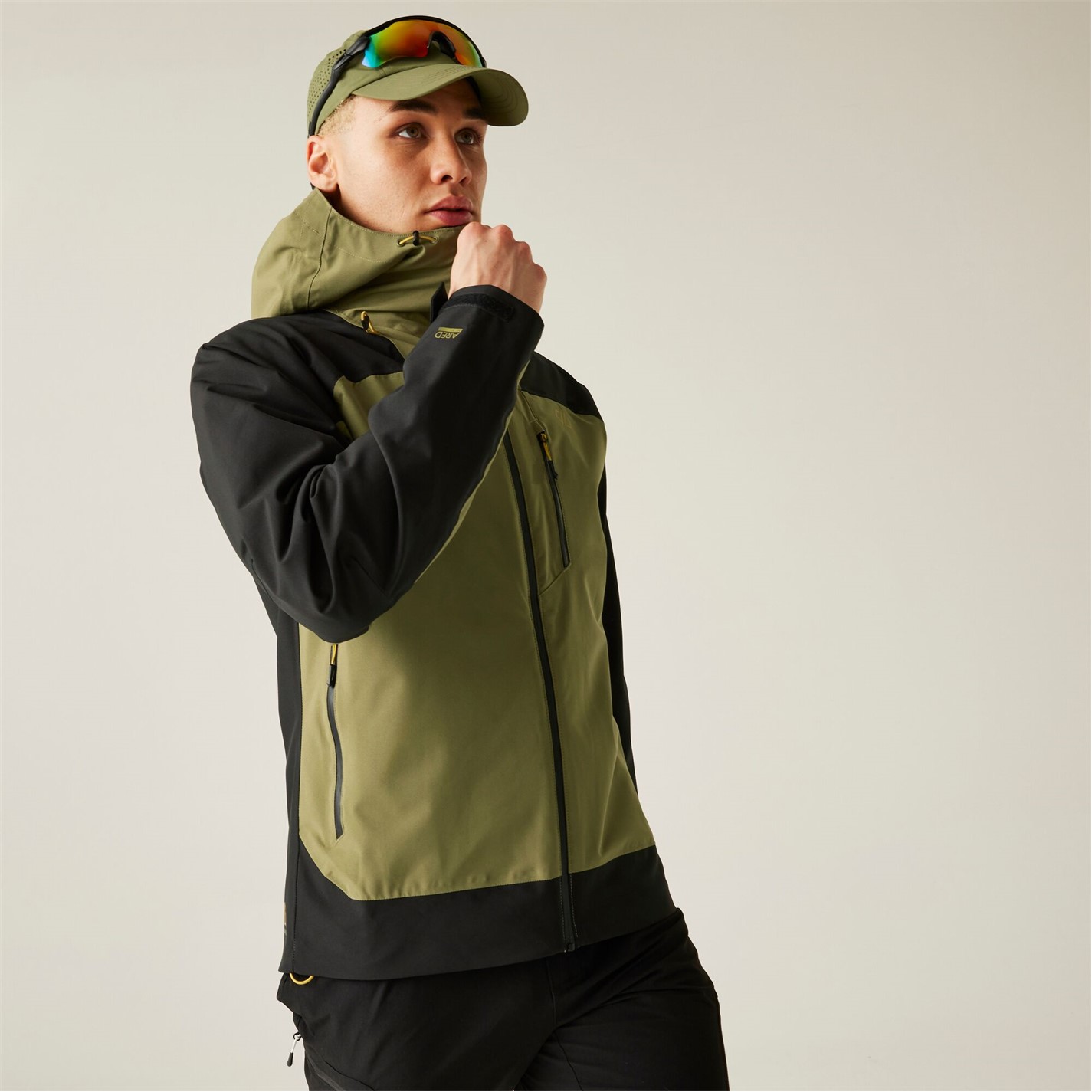 Dare 2b Torrek Herren-Kapuzenjacke – Wattiert, Winddicht & Mit Kapuze – Für Outdoor-Aktivitäten