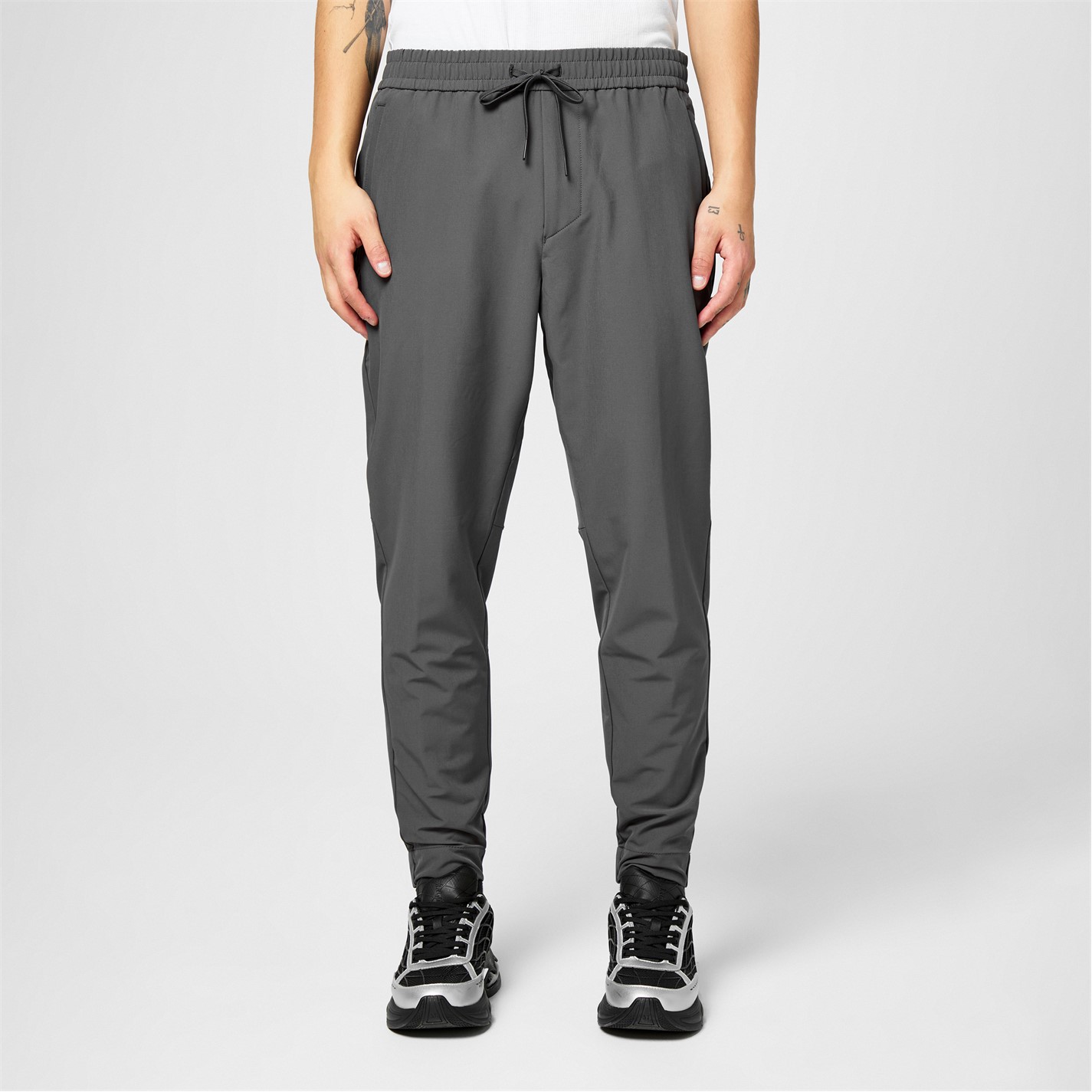 thumbnail image 2 of Denizen Men's XS Tan Gray Jogger Pants – New With Tags, Slim Flex Fit, 27 Inseam 2 of 4