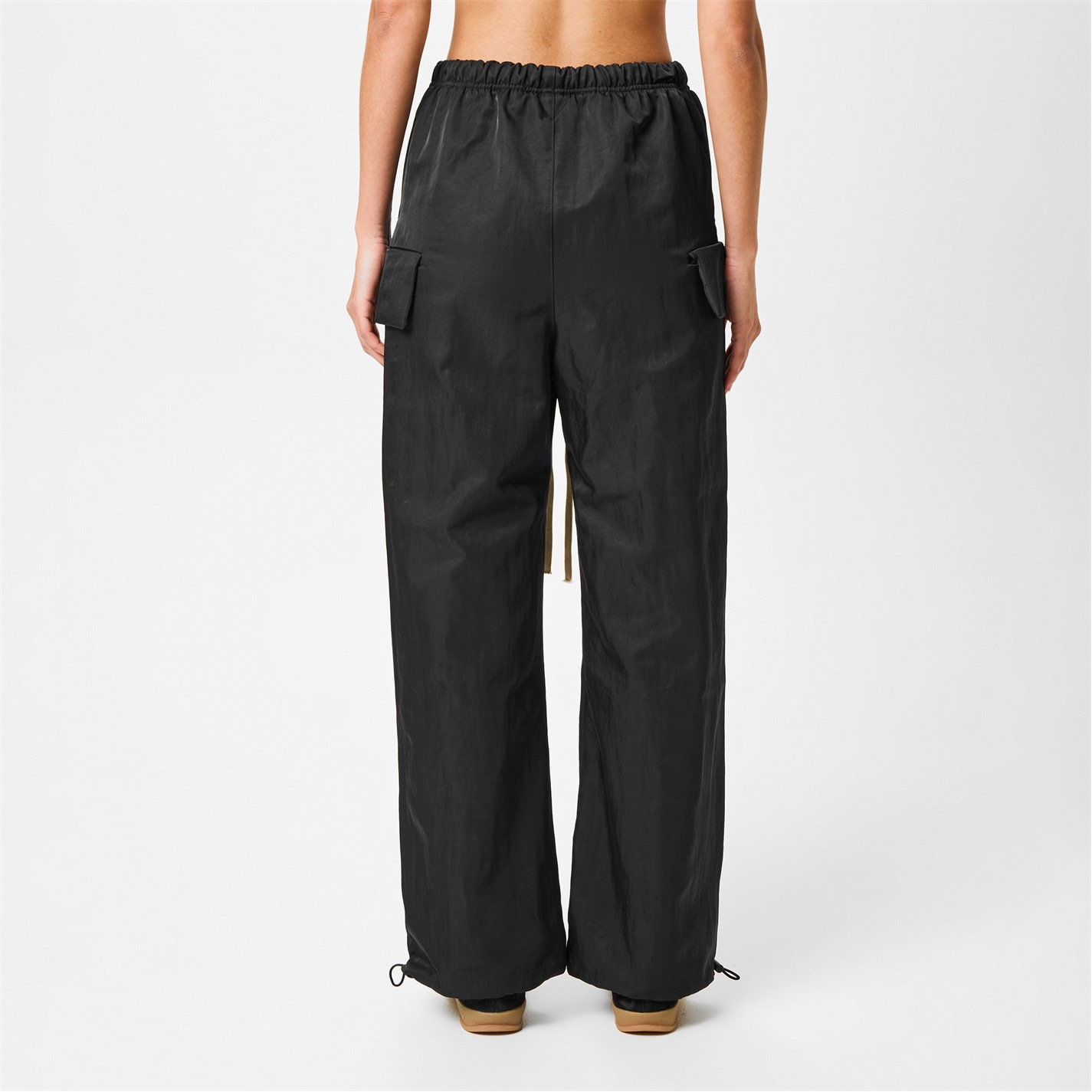 FEAR OF GOD ESSENTIALS | Nylon Cargo Trousers | Black