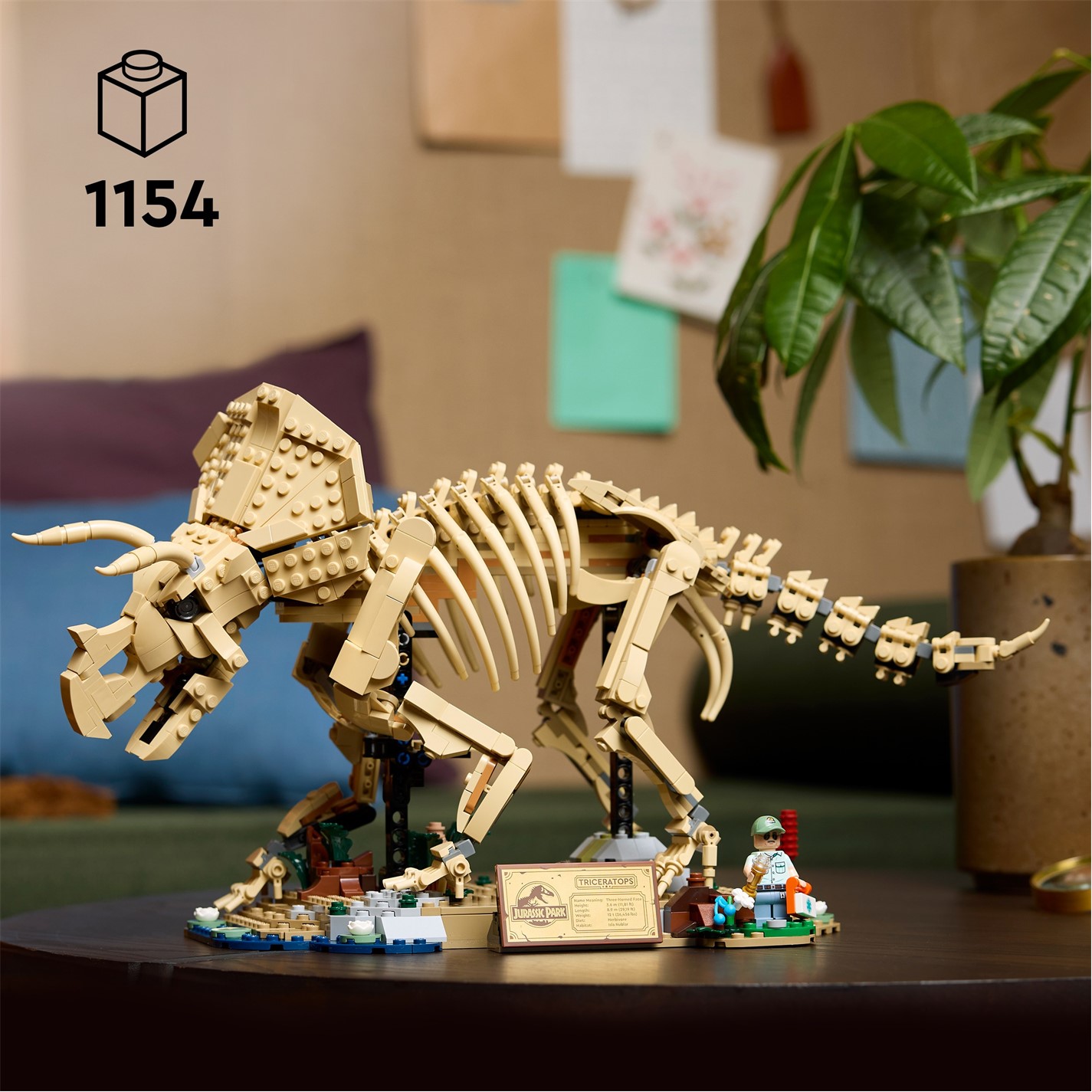 LEGO Jurassic World Dinosaur Fossils: Triceratops Set 77985