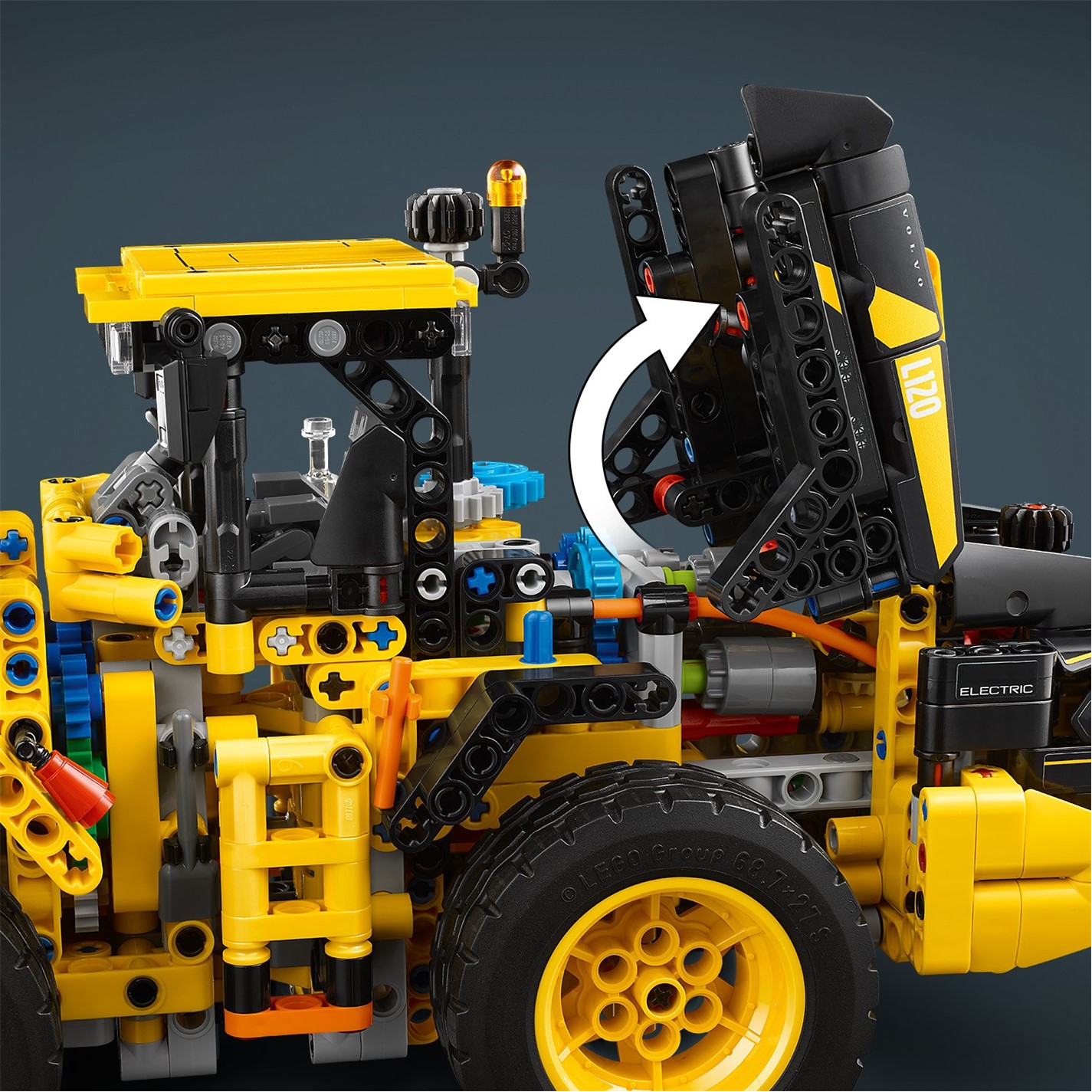 LEGO LEGO® Technic Volvo L120 Electric Wheel Loader Construction