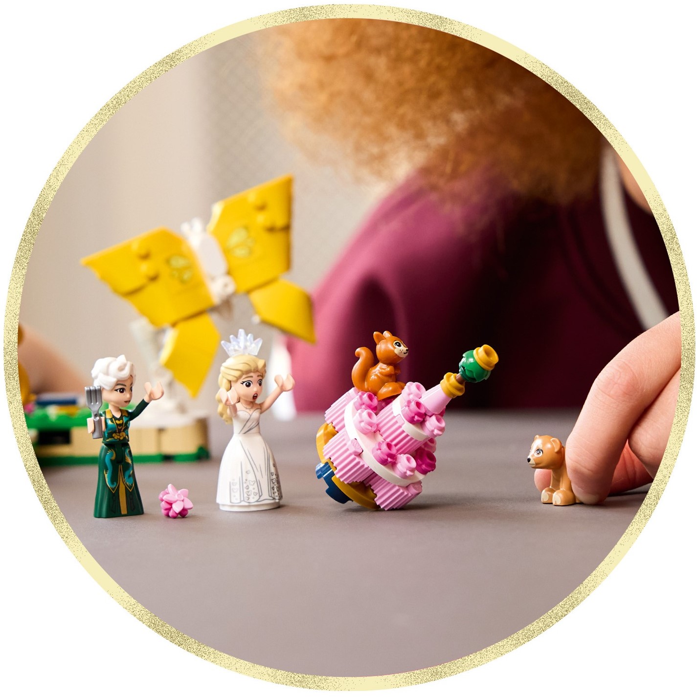 LEGO Wicked Glinda's Wedding Day with Butterfly Toys 75688