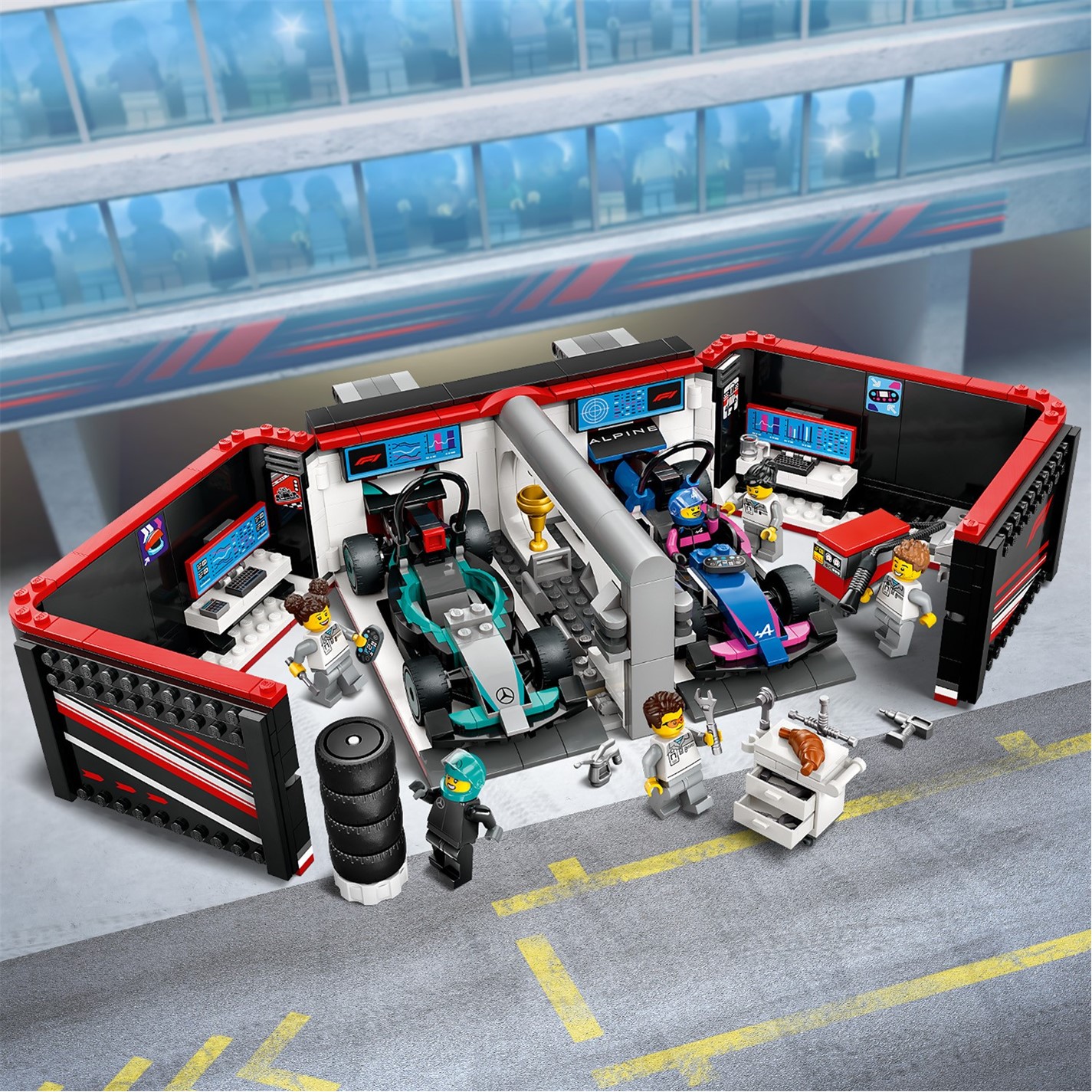 LEGO City 60444 F1 Garage & Mercedes-AMG & Alpine Cars