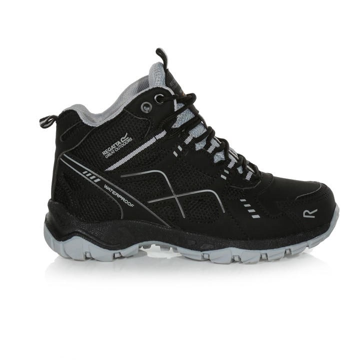 Regatta  Kids Black Vendeavour Boot  in Size C12, Sports Direct