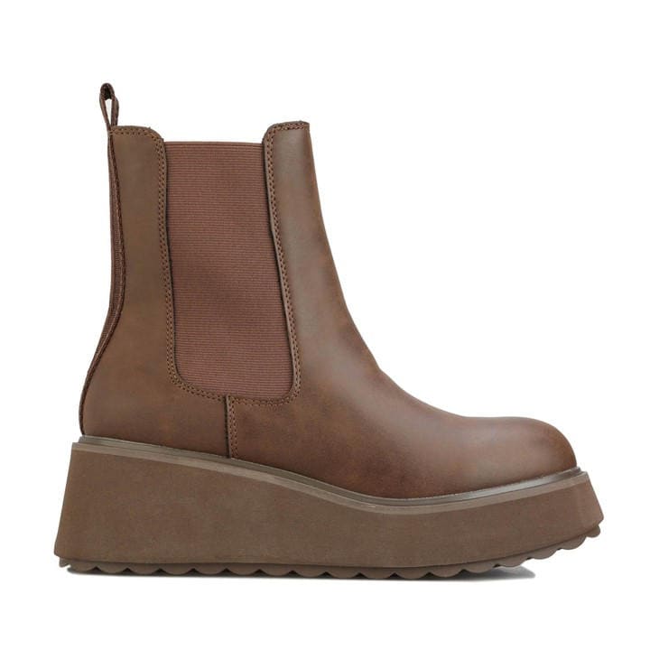 Chelsea  Women's  Heyday Platform  Boots, Football by Rocket Dog in Size 5, Sports Direct