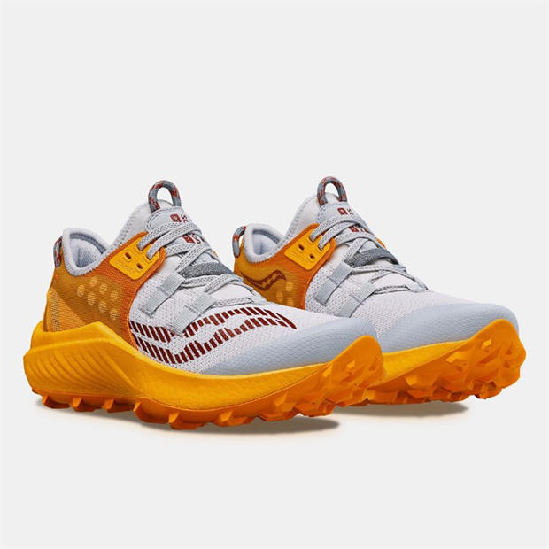 Off White - Saucony - Endorphin Running Shoe