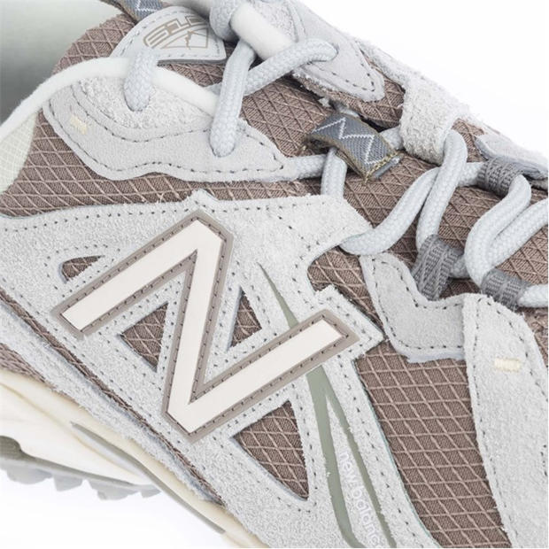 Grey - New Balance - 610 V1 Trainers