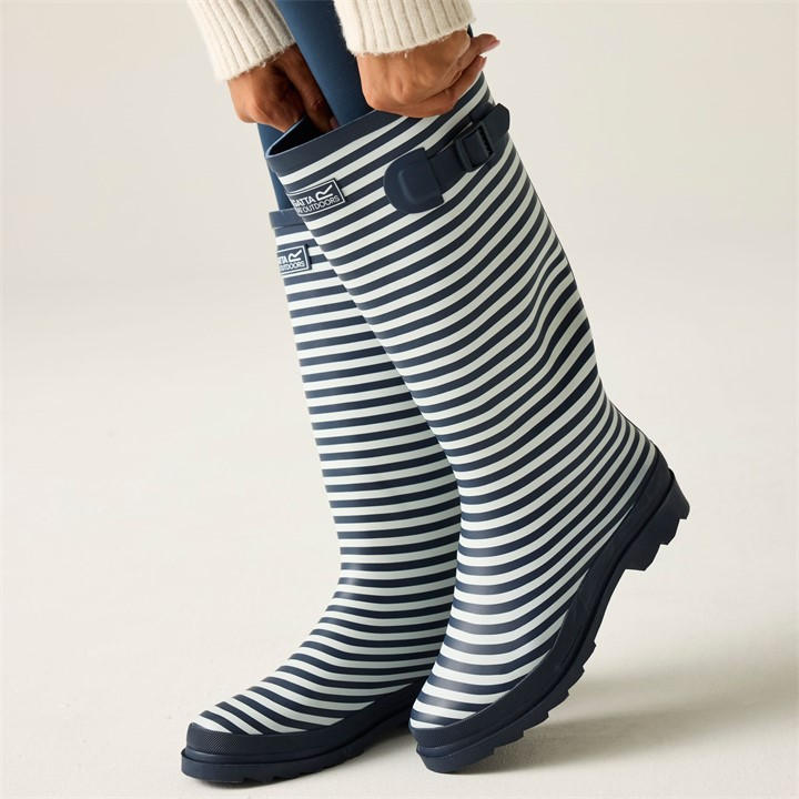Regatta Women's Navy/White Stripe Fairweather Iii Wellies Size 6.5