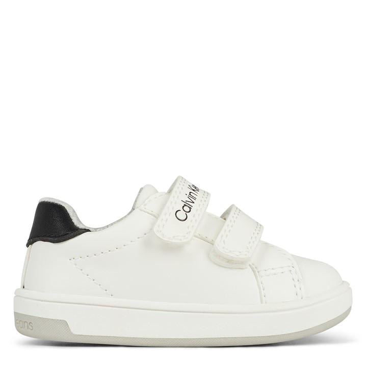 Calvin Klein Jeans Boys White  Low Top Court Trainers in Size C4, Sports Direct