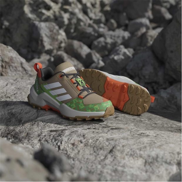 Cardbrd/Wht - adidas - Unisex Kids' Hiking Shoes