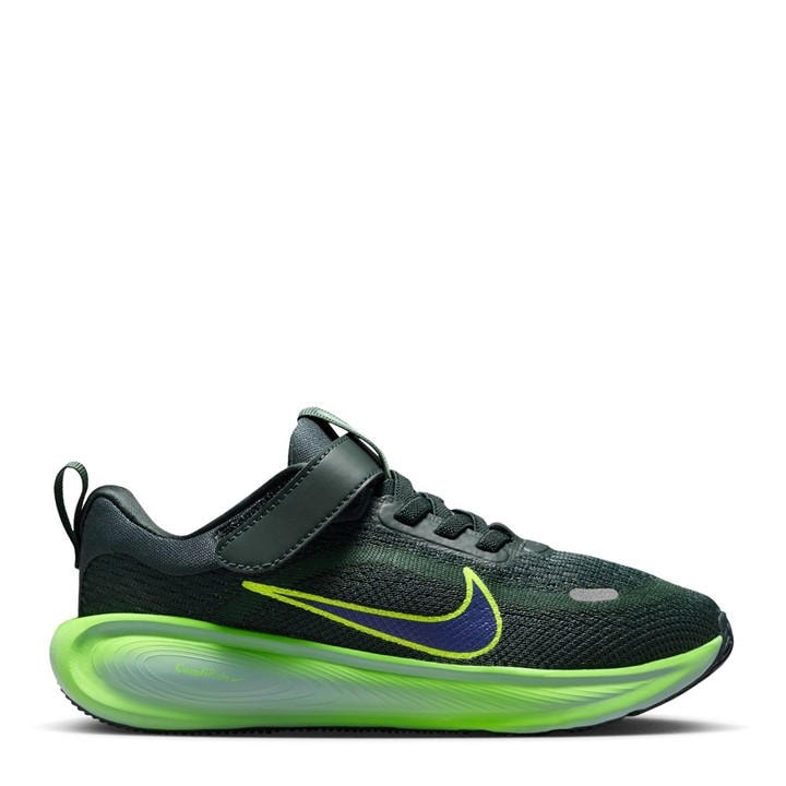 Nike Boys Green Stellar Ride Runner  in Size C11, Sports Direct