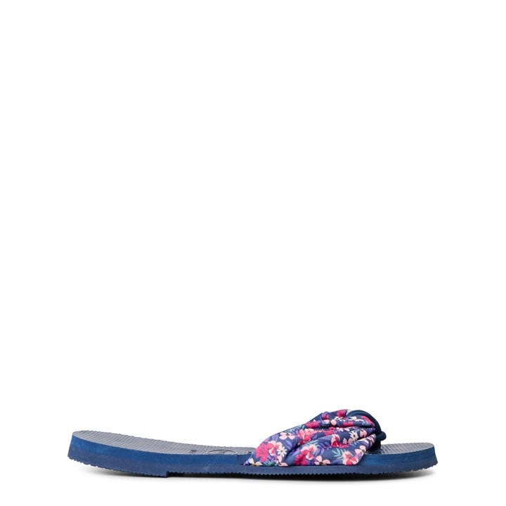 Havaianas  Kids Blue Saint Tropez Print Navy Flip Flops in Size 1.5, Sports Direct