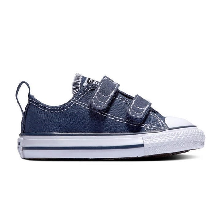 Converse  Kids Black ' Chuck Taylor All Star 2V Canvas Trainers in Size C10, Sports Direct