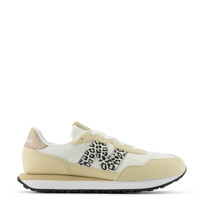 New Balance Girls Beige Nb 237  in Size 5.5, Sports Direct