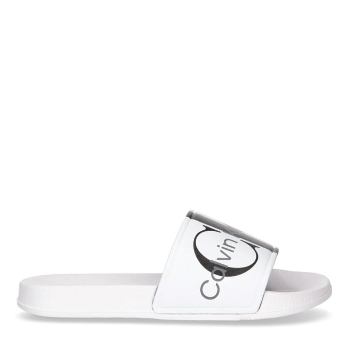 Calvin Klein Jeans Girls White Logo Sliders  in Size C11.5, Sports Direct