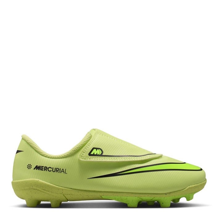 Nike Boys Yellow Mercurial Vapour 16 Club  Firm Ground Football Boots in Size C10, Sports Direct