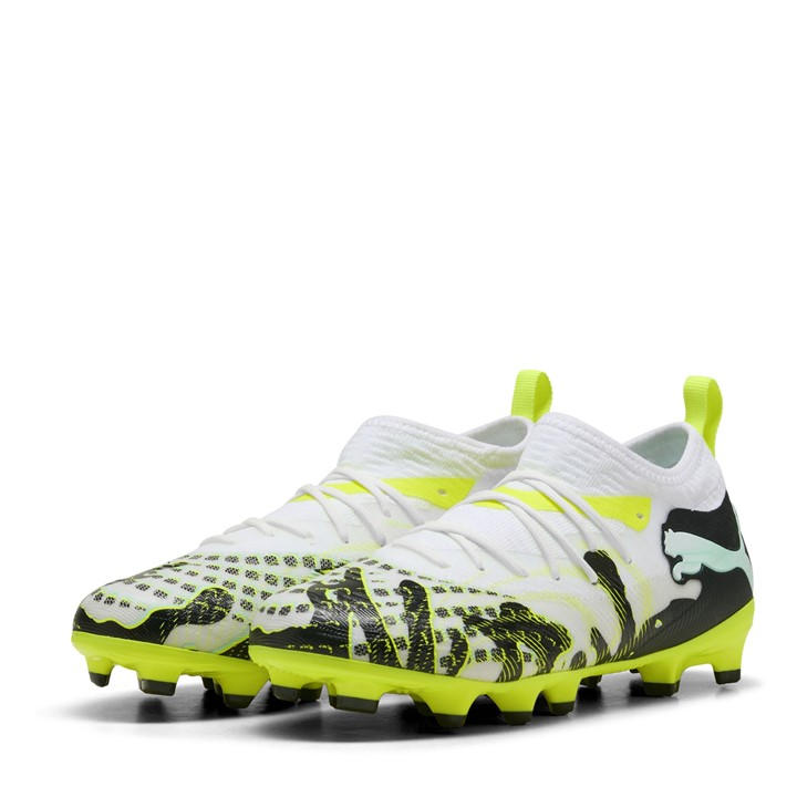 Puma Boys Green Future 8 Match  Artificial Ground Football Boots in Size C10, Sports Direct