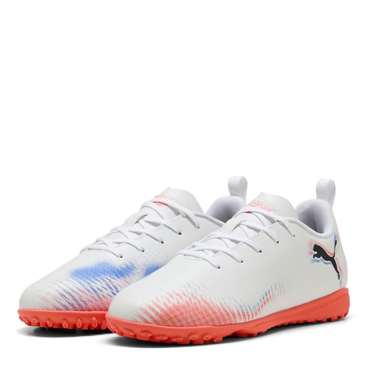 Puma Boys White Future 8 Play  Astro Turf Football Boots in Size 1, Sports Direct