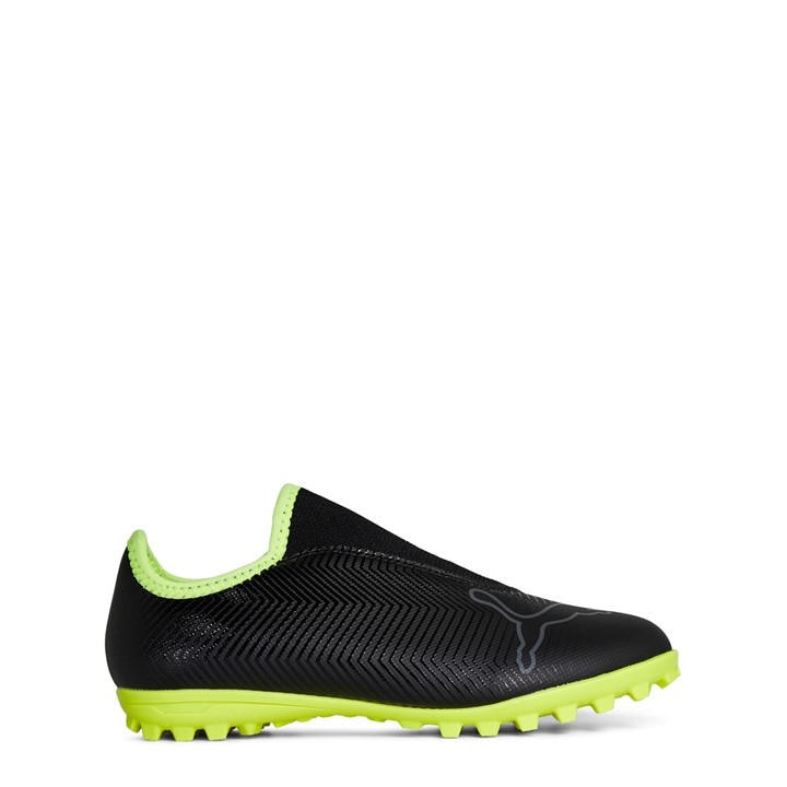 Puma Boys Black Finesse Astro Turf Football Boots  in Size C13, Sports Direct