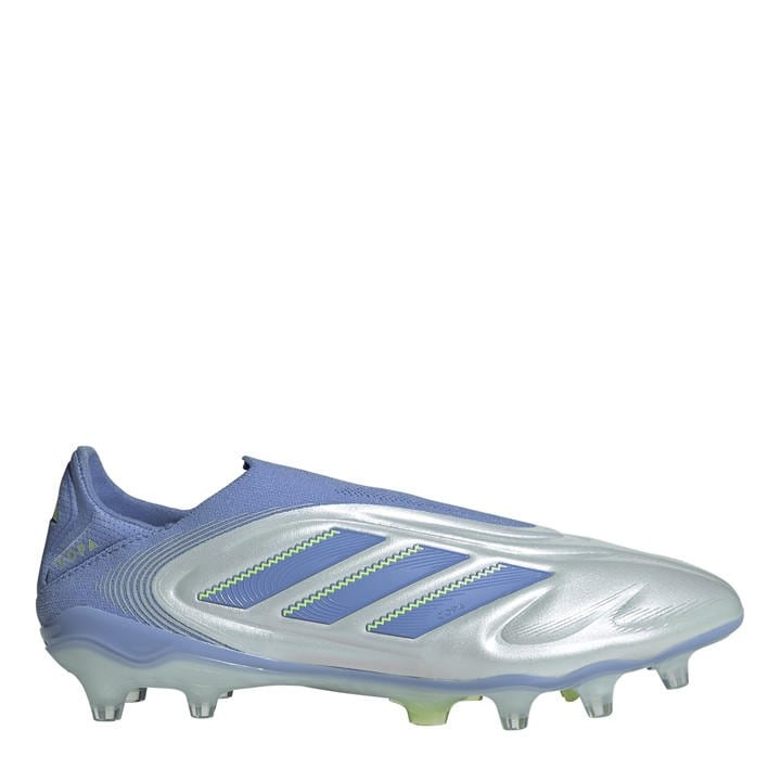 Adidas  Kids Blue Copa Firm Ground Football Boots in Size 5.5, Sports Direct