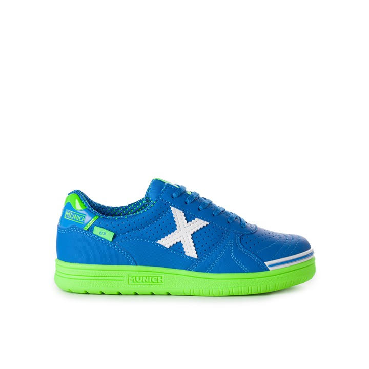 Munich Boys Blue G3 Profit Trainers  in Size 4.5, Sports Direct