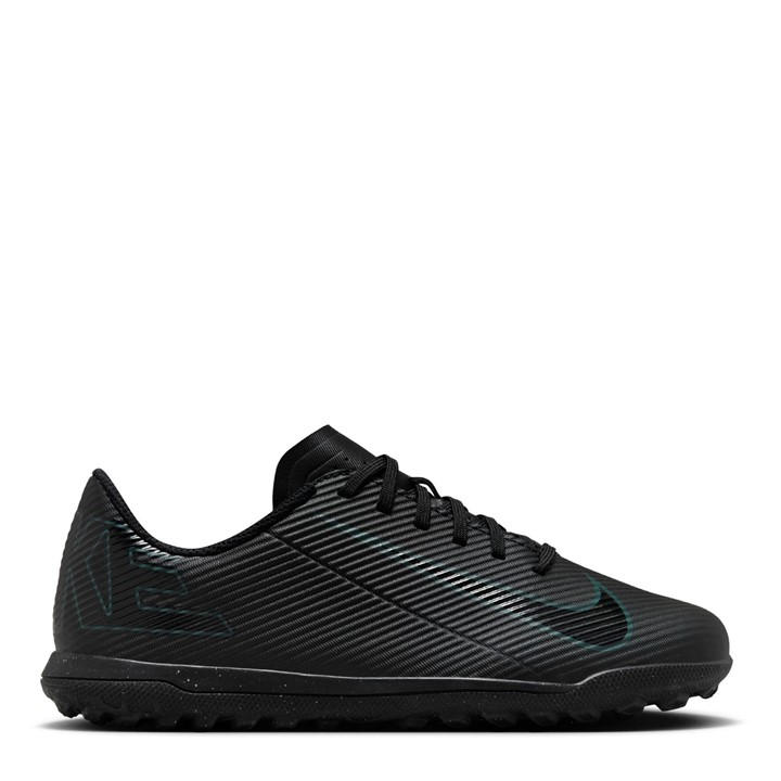 Nike Boys Black Mercurial Vapor 16 Club  Astro Turf Football Boots in Size 5.5, Sports Direct