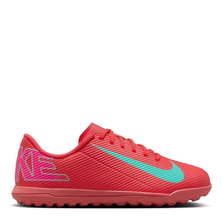 Nike Boys Red Mercurial Vapor 16 Club  Astro Turf Football Boots in Size 5.5, Sports Direct