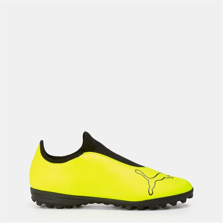 Puma Boys Yellow Finesse Astro Turf Football Boots  in Size 5, Sports Direct