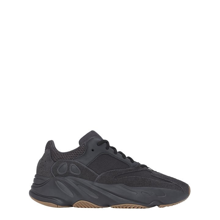Yeezy Boys Black Kids Boost 700 Cushioning Sneakers in Size 4, Sports Direct