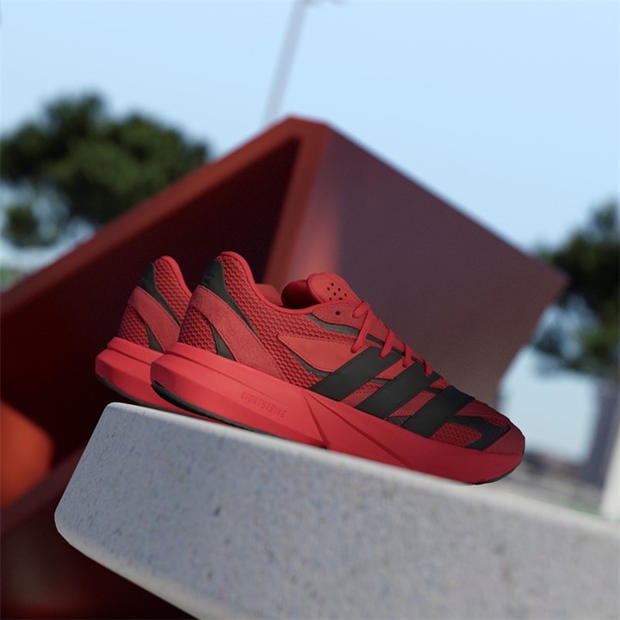 Better Scarlet - adidas - Unisex Adults Lightblaze Low-Top Trainers