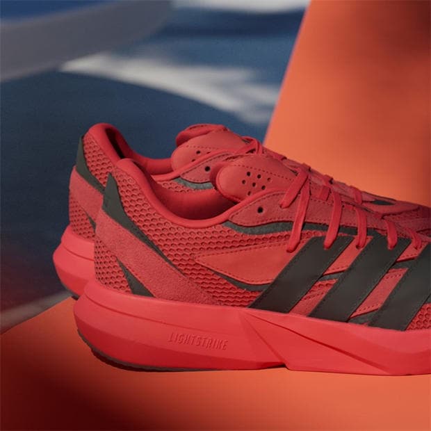 Better Scarlet - adidas - Unisex Adults Lightblaze Low-Top Trainers