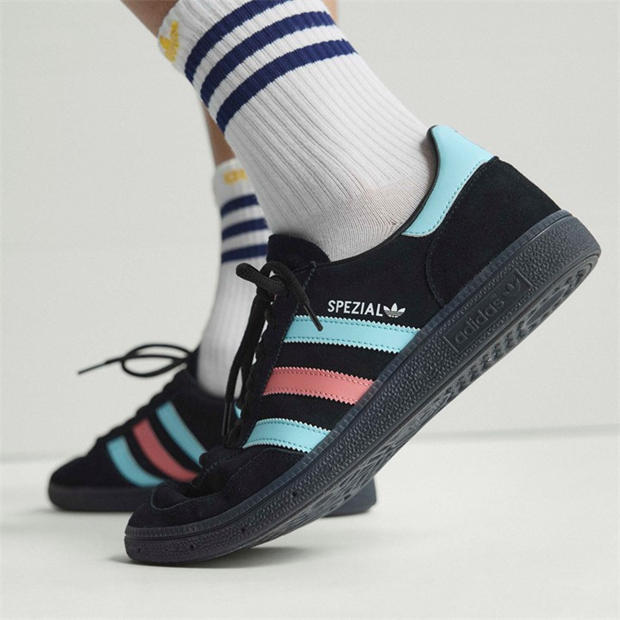 Belgium - adidas - adidas World Cup Spezial Mens