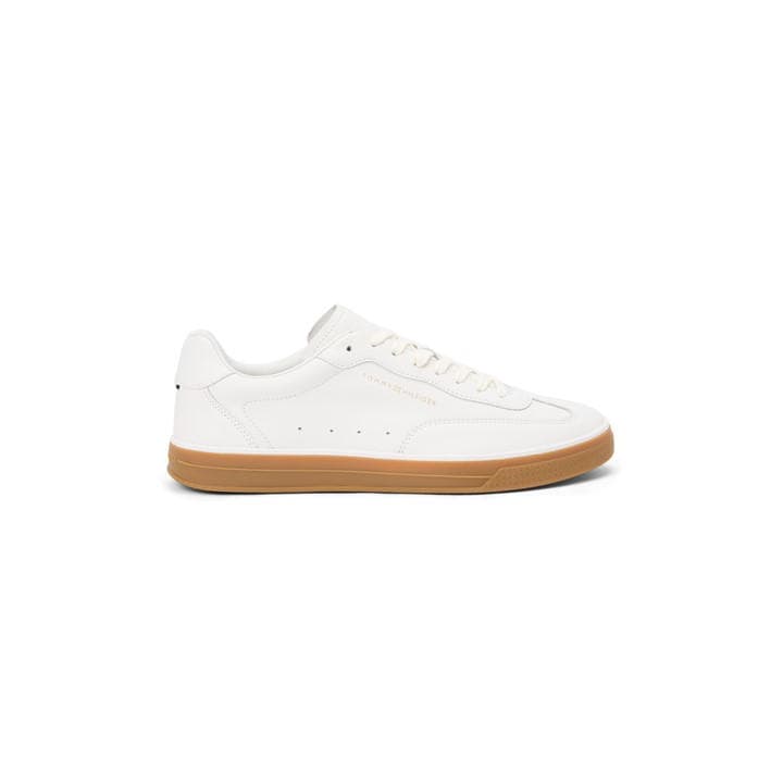 Tommy Hilfiger Men's White Court Trainers in Size 9, Sports Direct