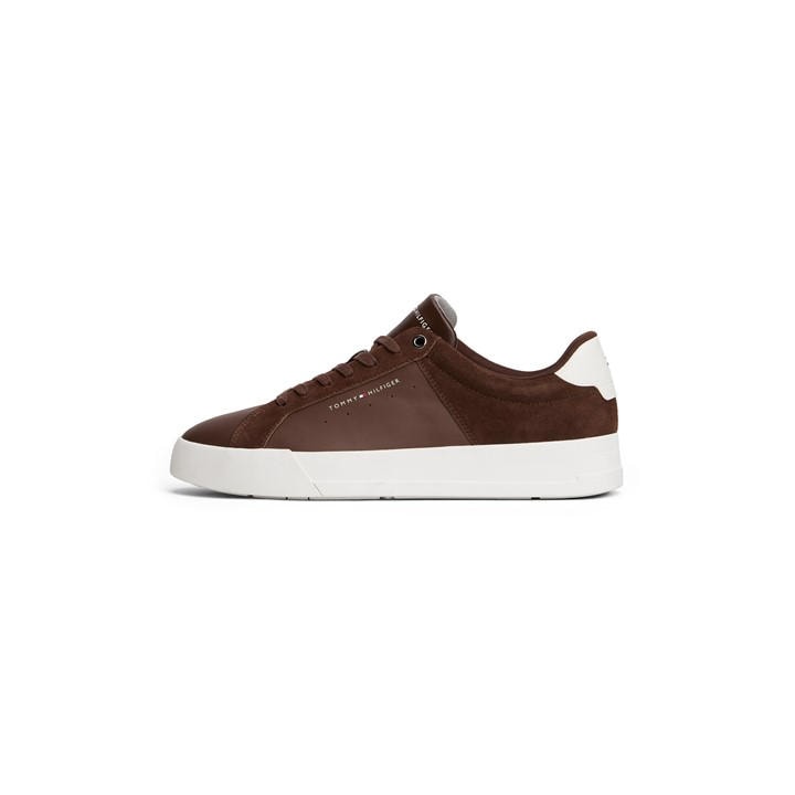 Tommy Hilfiger Men's Brown Court Nubuck Low-Top Trainers in Size 9, Sports Direct