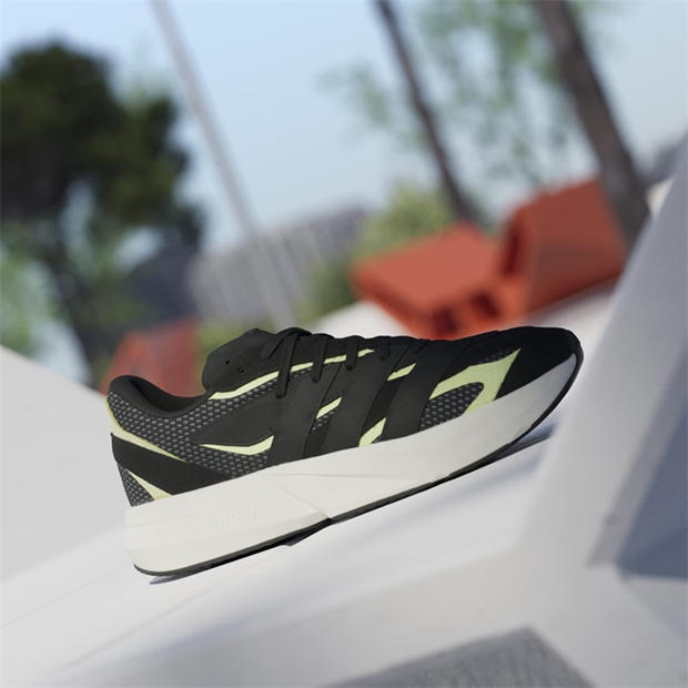 Основен черен - adidas - Men's Lightblaze Classic Low-Top Trainers