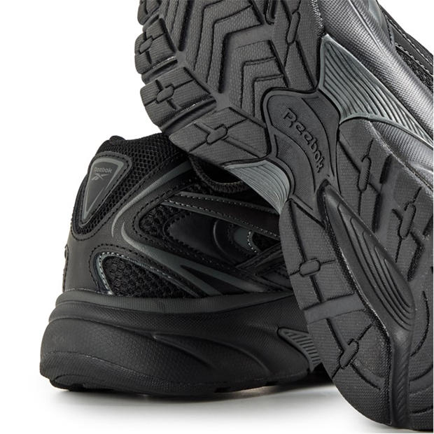 Triple Black - Reebok - Reebok Belwave Trainers