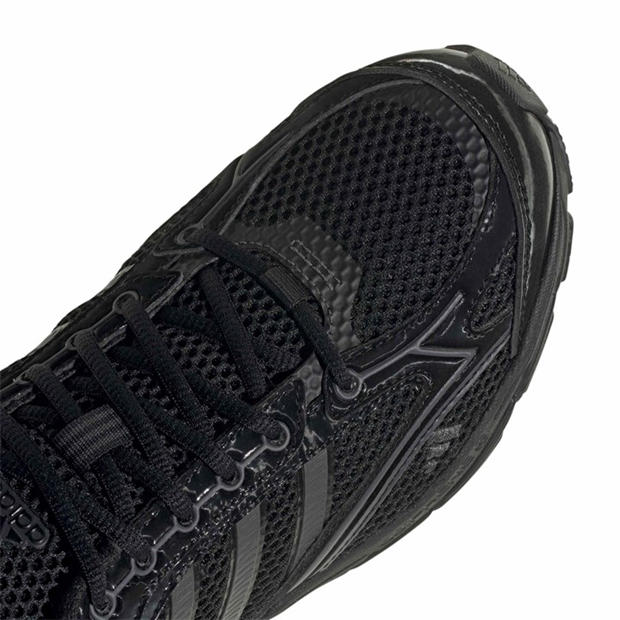 Triple Black - adidas - Adidas Spiritain 2000