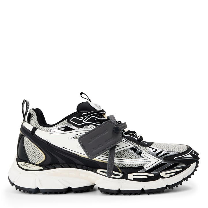 Off White Men's Black Be Right Back Sneakers in Size 11, Sports Direct
