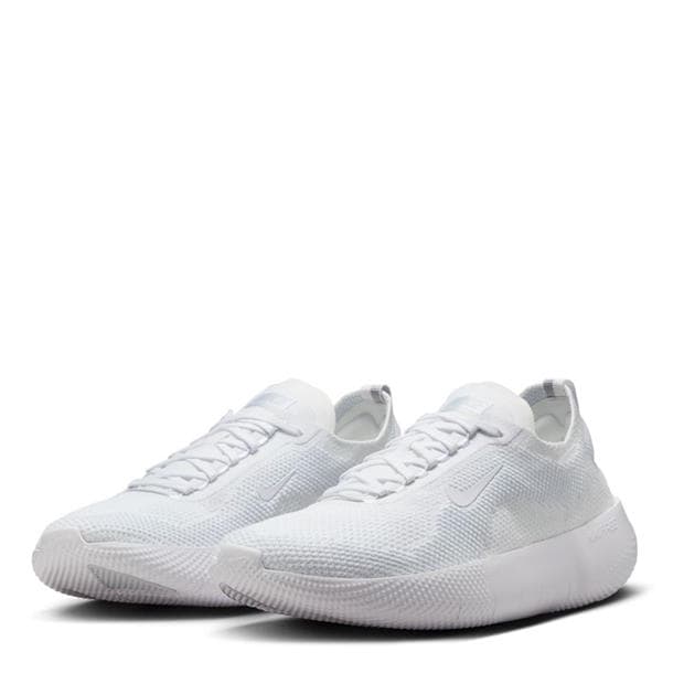 White - Nike - Free RN