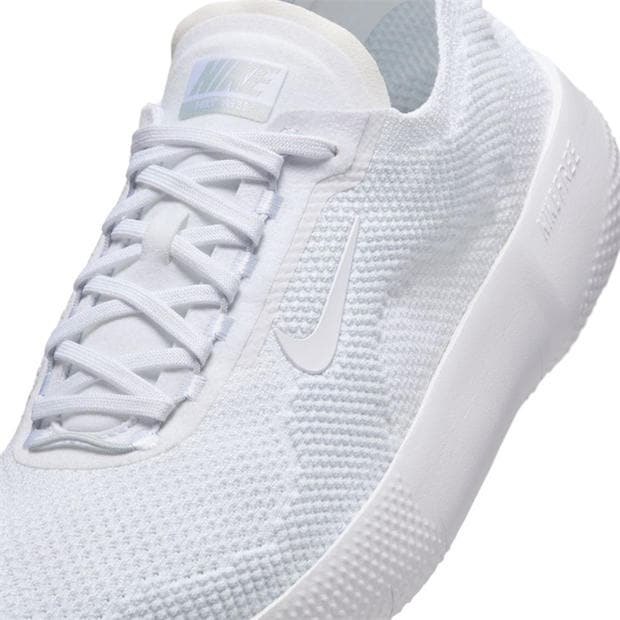 White - Nike - Free RN
