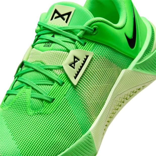 Green Strike - Nike - Metcon 10 Trainers Mens