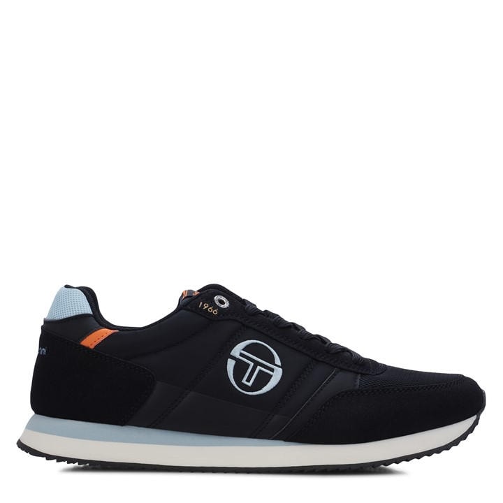 Sergio Tacchini  Black Sergio Bergamo Trainer 64 in Size 8.5, Sports Direct
