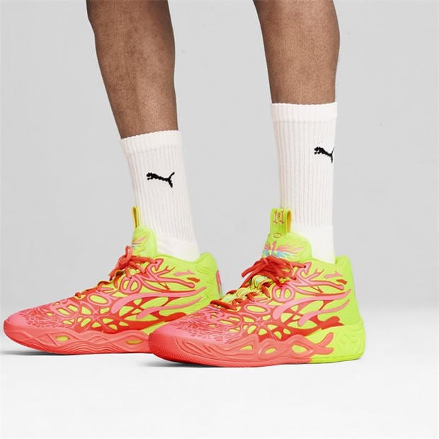 Pink Alert-Ye - Puma - Men's Mb.04 1Love Basketball Trainers
