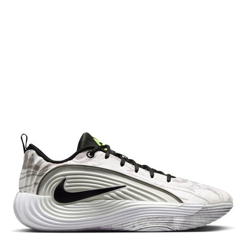 Nike - Men's Basketball Trainers