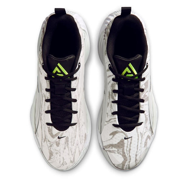 White/Silver - Nike - Men's Basketball Trainers