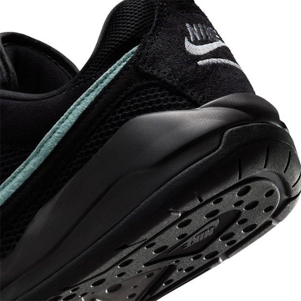 Blk/Mineral - Air Jordan - Men's Basketball Trainers
