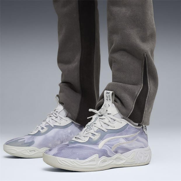 Feather Gray- - Puma - Men's Mb.04 Lo Team Basketball Trainers