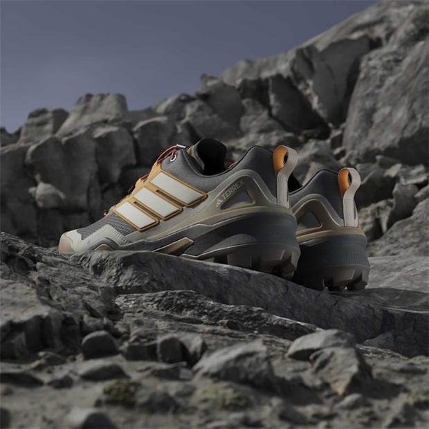 Carbon/White - adidas - Terrex Skychaser GORE-TEX Hiking Shoes Mens