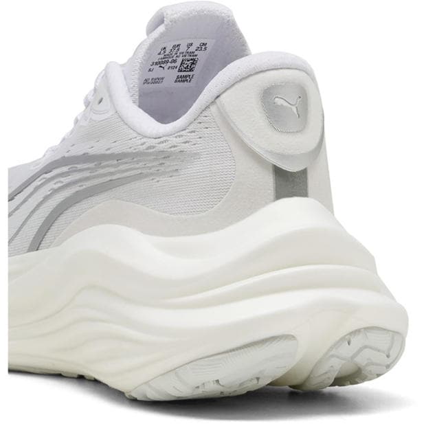 White-Si - Puma - Puma Magmax Nitro Wns Road Running Shoes Womens