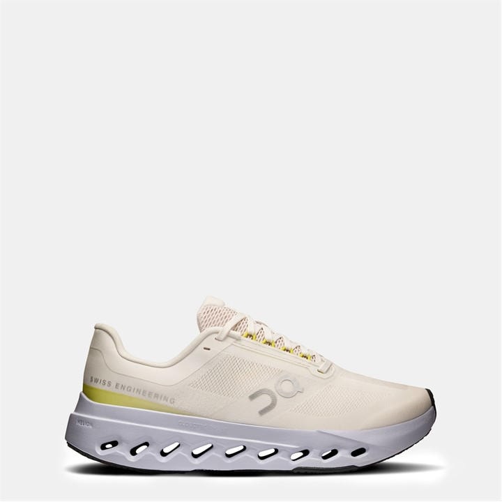 On Women's White Cloudsurfer Next